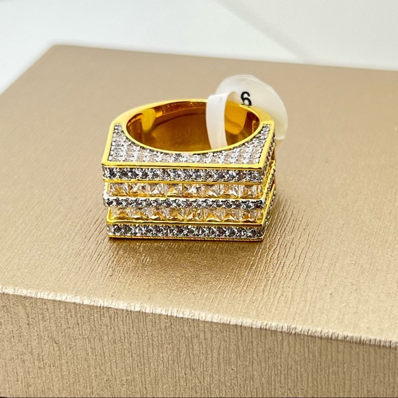 18K Gold Filled Mens High Quality Cubic Zirconia Ring Size 9,10 - Picture 8 of 10